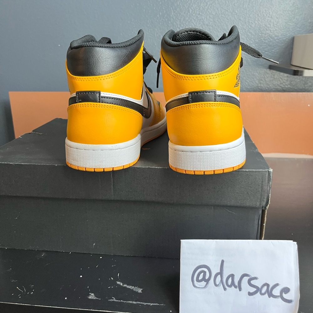 Jordan 1 Retro mid OG Taxi - Picture 5 of 6
